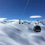 Aparthotel Lech 4*