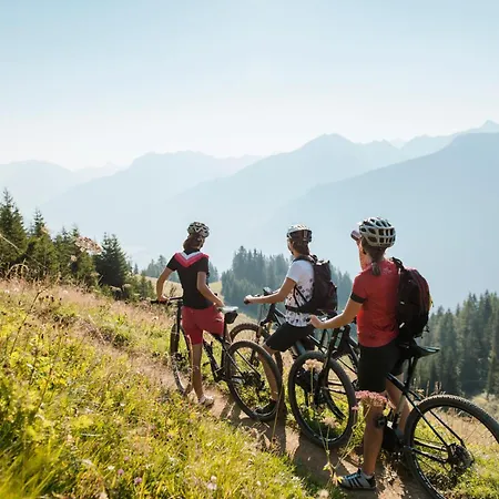 Lech 아파트호텔