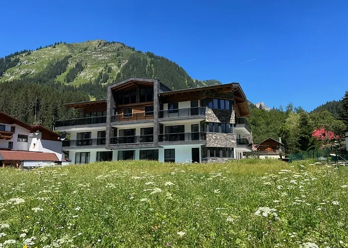 Aparthotel Lech Holzgau