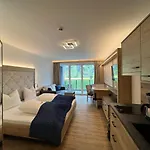 Lech 4*