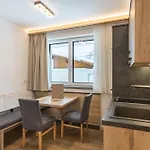 Lech Apart-hotel Holzgau