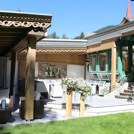 Aparthotel Lech Holzgau