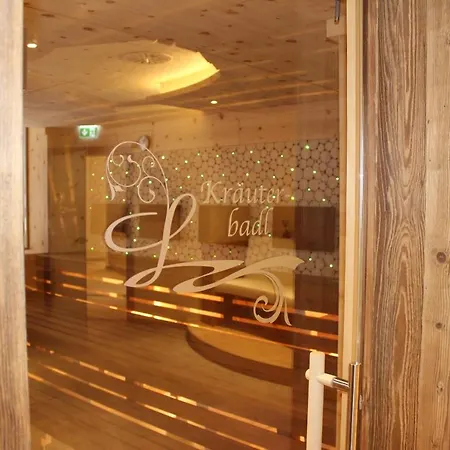 Aparthotel Lech 4*