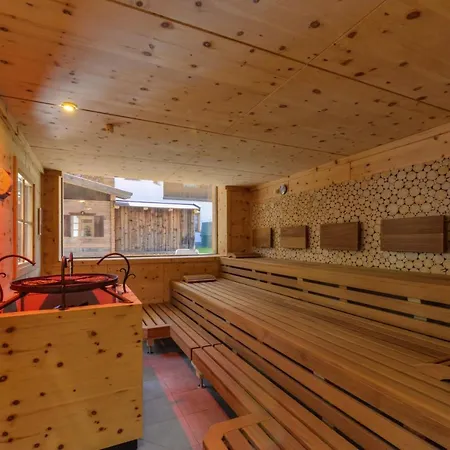 Lech 4* Holzgau