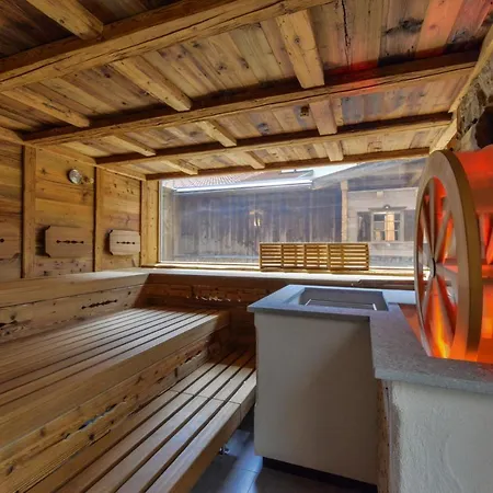 Aparthotel Lech Holzgau