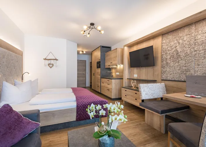 Lech Aparthotel Holzgau